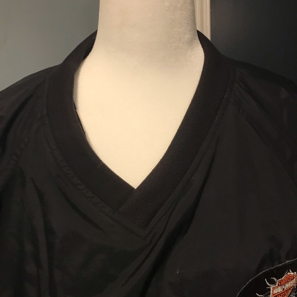 Vinyl pullover wind breaker - Picture 3 of 5